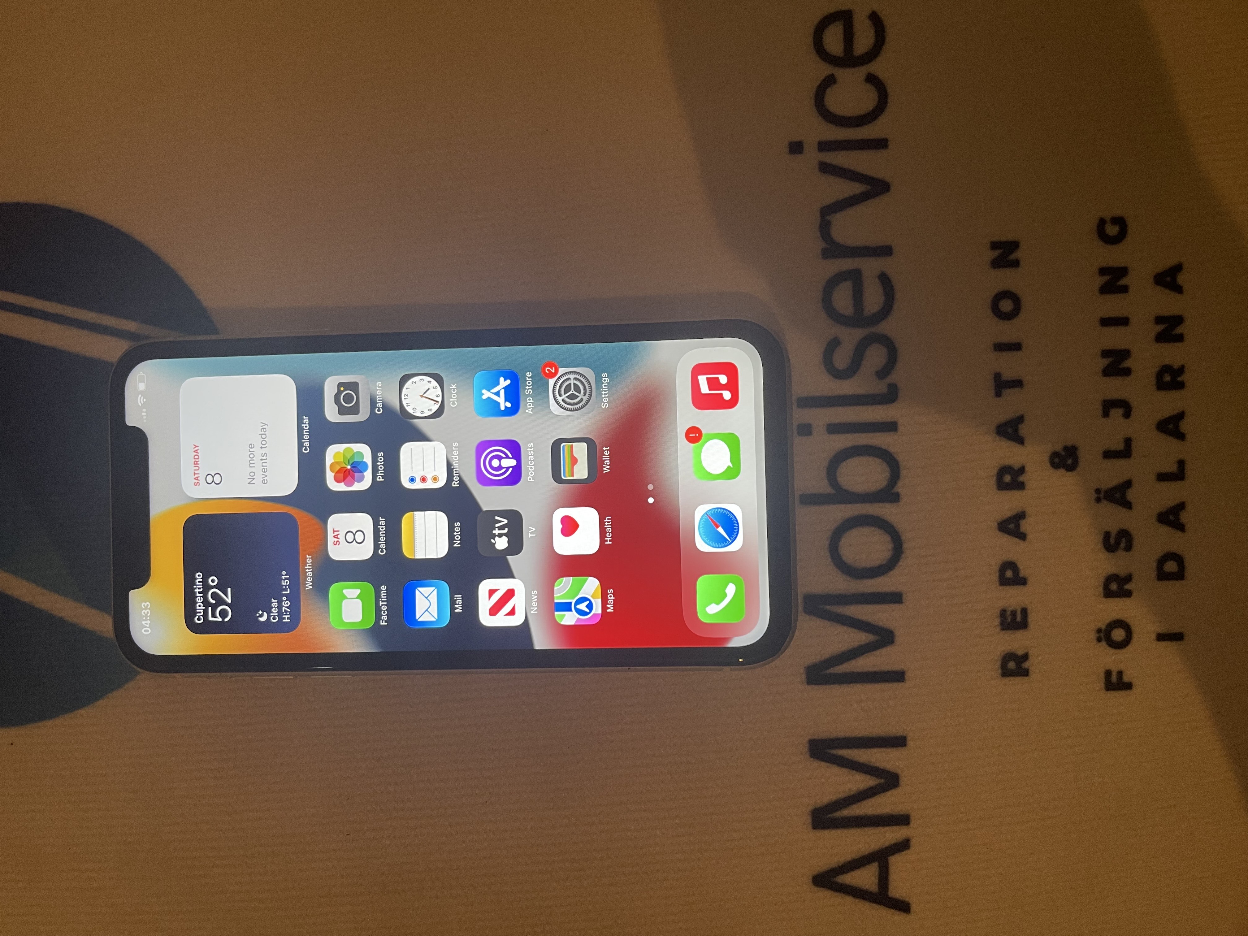 Renoverad iPhone 11 64GB till salu - AM Mobilservice